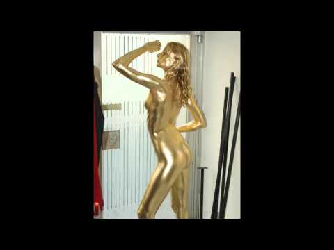 Body paint golden